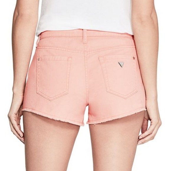 NEW GUESS Reesa Shredded Cutoff Shorts SZ 27 - Picture 2 of 8